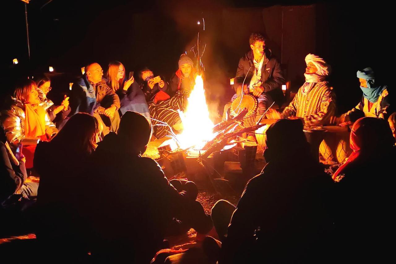 Desert Berber Fire-Camp Merzuga Kültér fotó